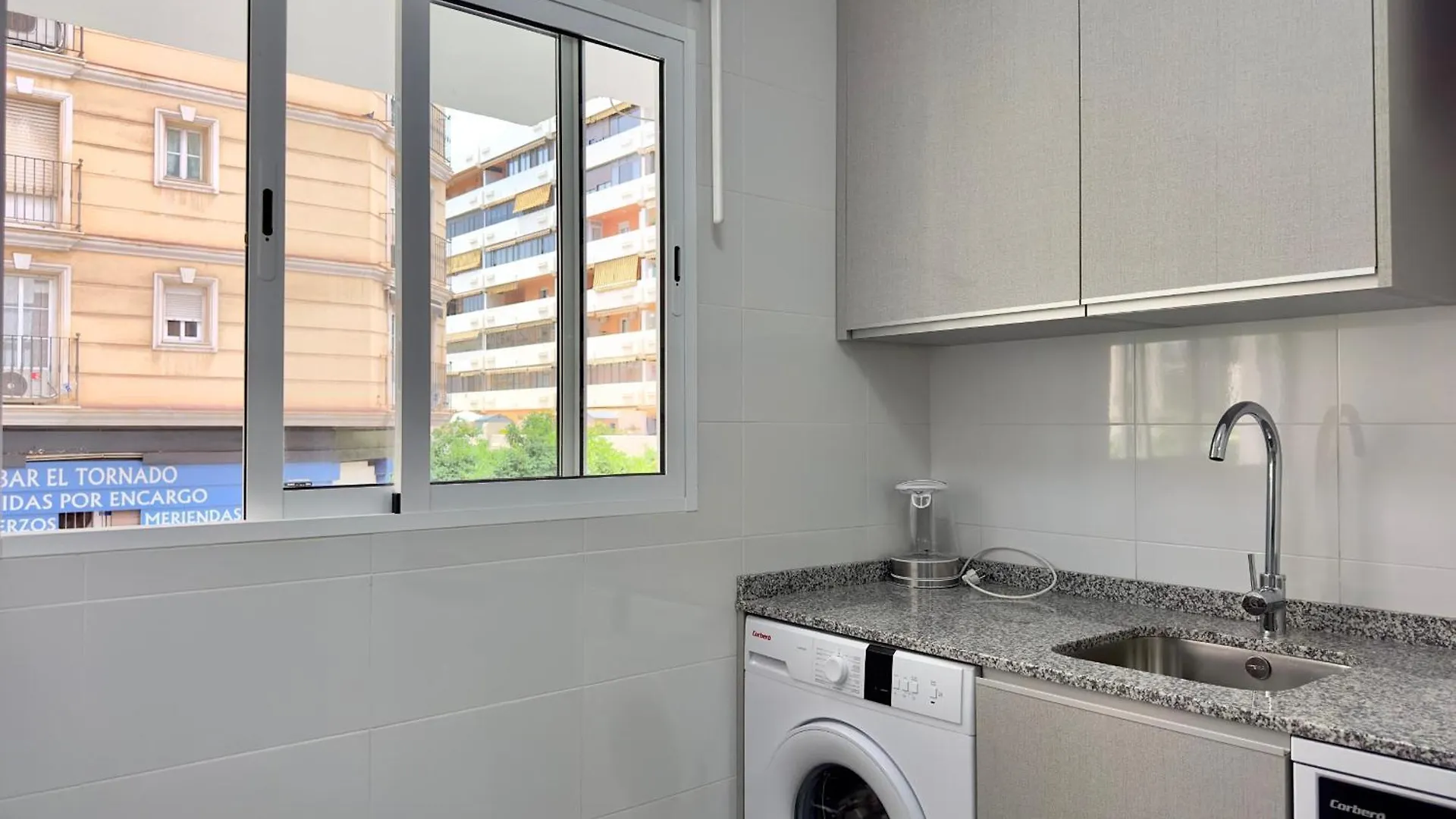 Urbe10 Casa Victoria Apartment Malaga