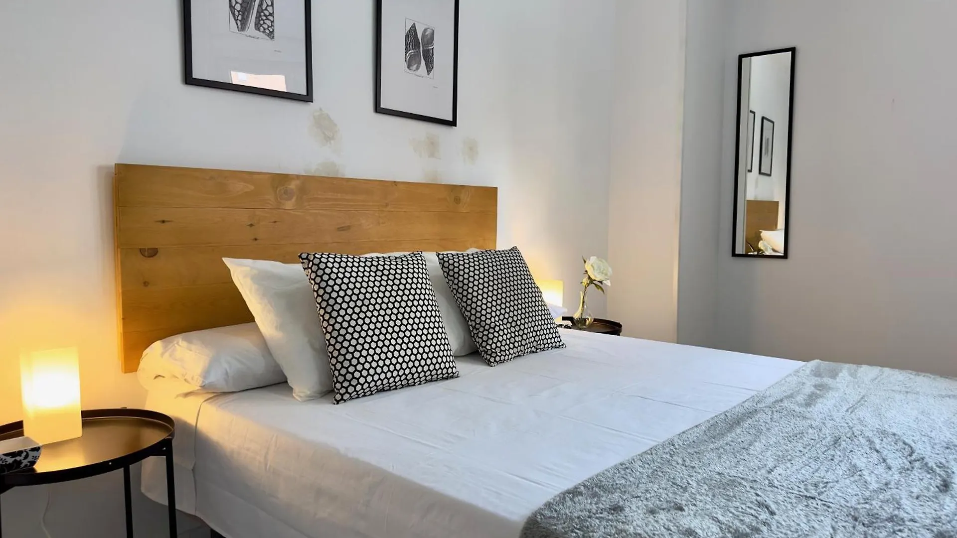 Urbe10 Casa Victoria Apartment Malaga 0*,